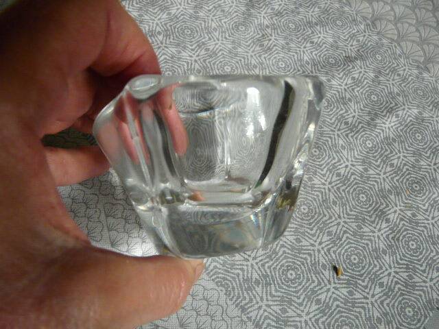 Daum France Cross of Lorraine pocket emptier