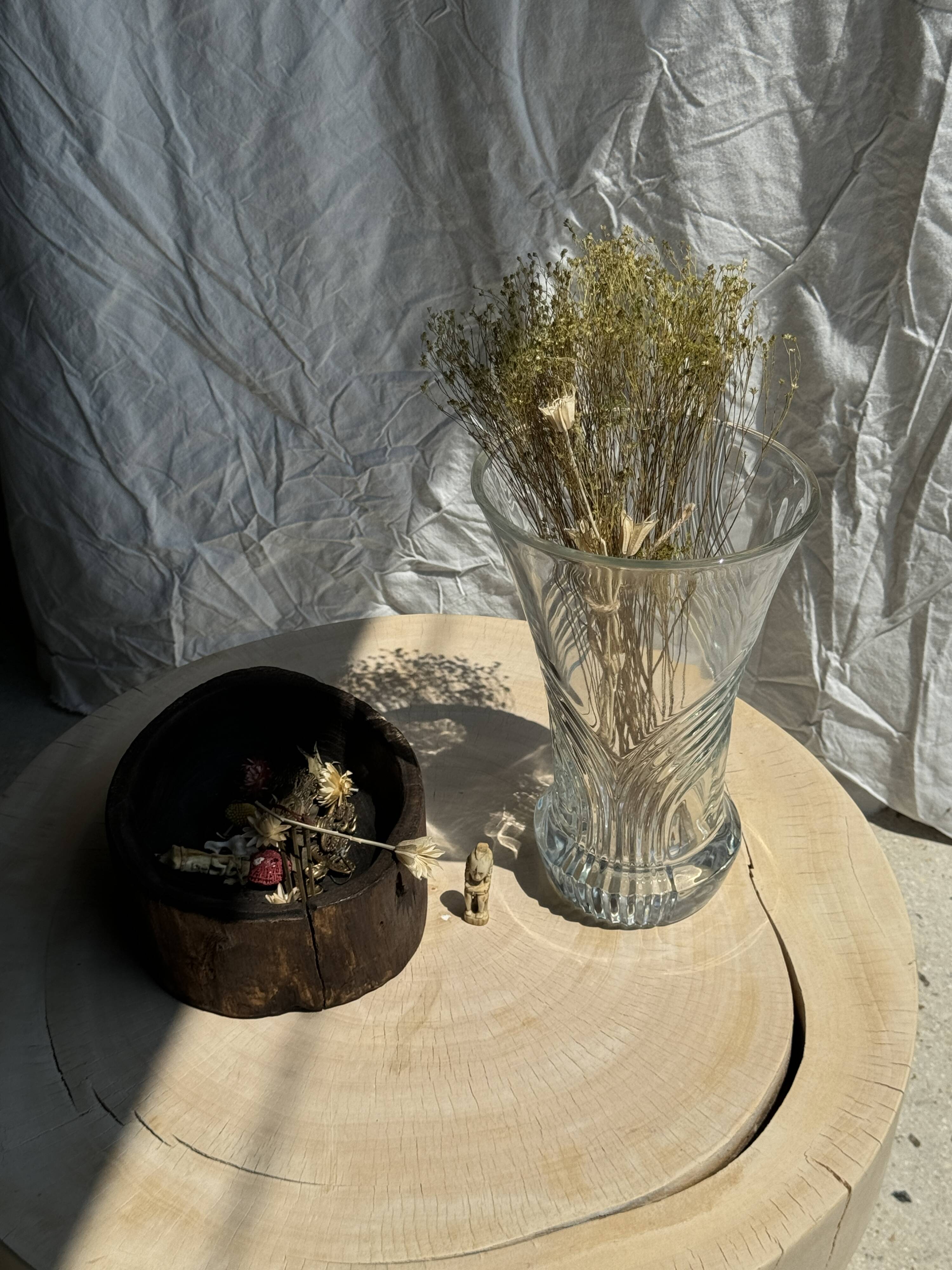 Large geometric glass vase H30