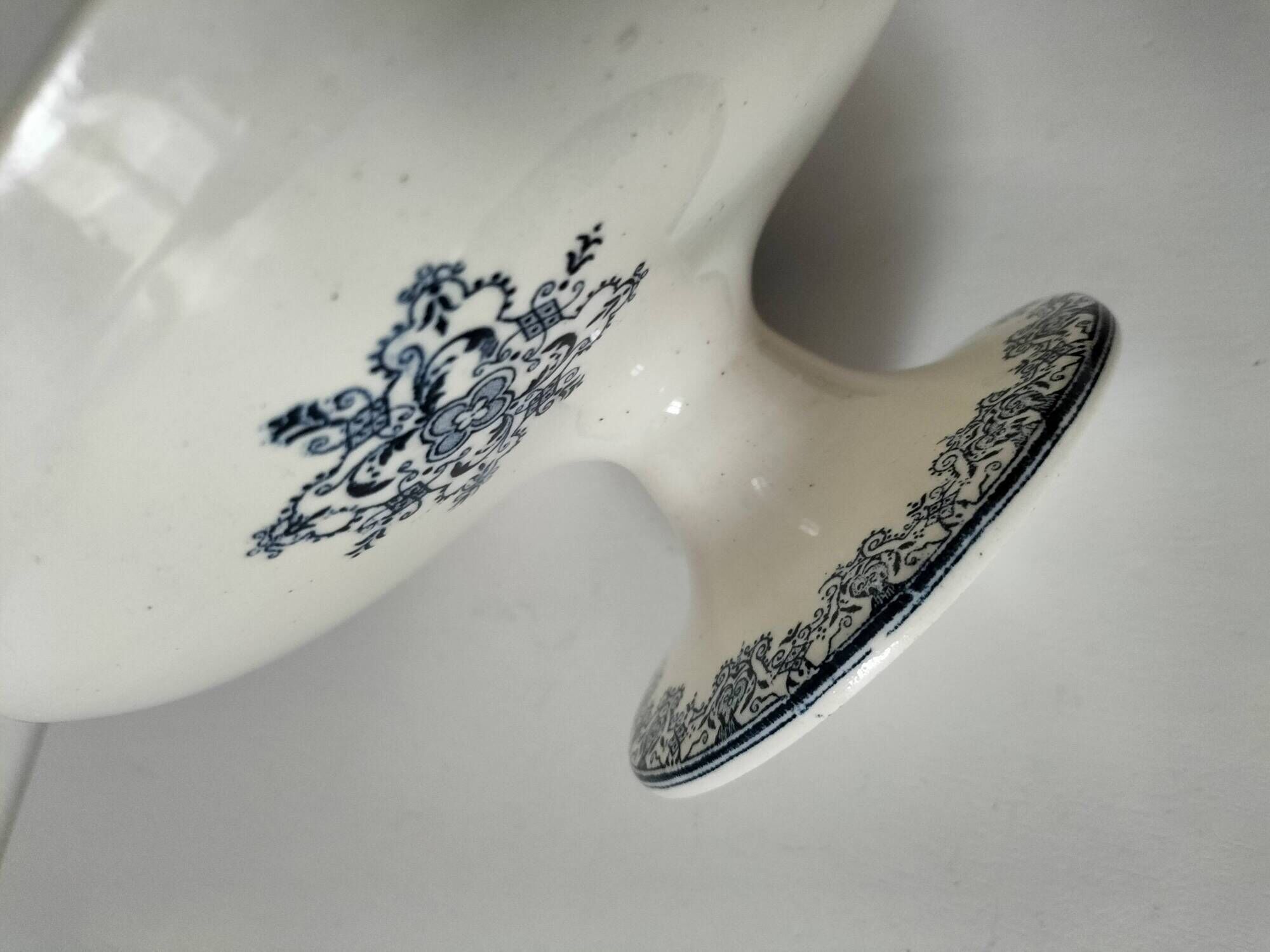 Ironstone compote by Manufacture Clairefontaine, Regency decoration, circa 1900.