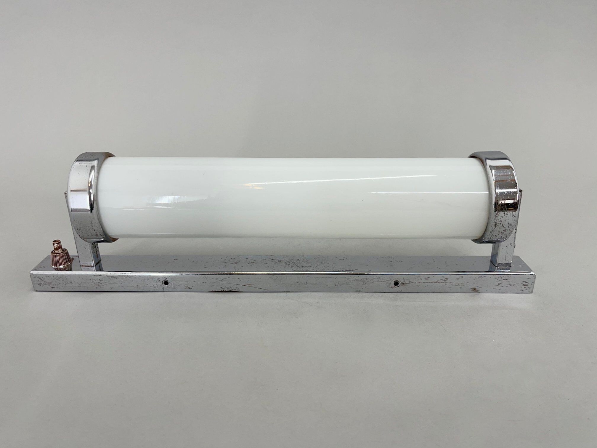 Pair of bauhaus or functionalist chrome wall lamps, 1930's