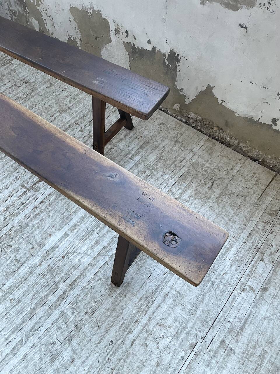 Pair of benches in walnut and solid oak 230 cm
