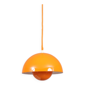 1970s "Flower Pot" hanging lamp by Verner Panton for Louis Poulsen, Denmark