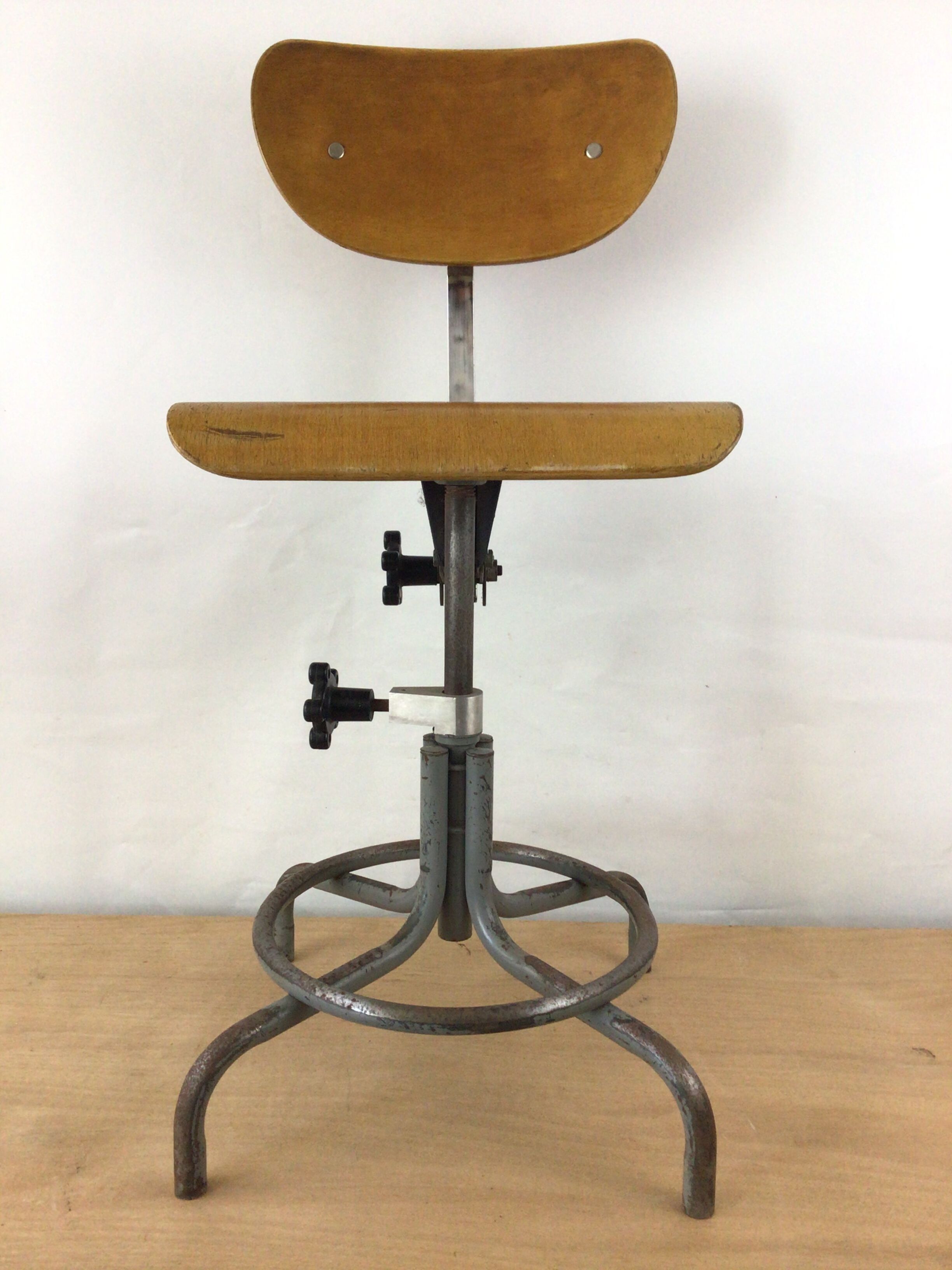 Industrial draughtsman chair