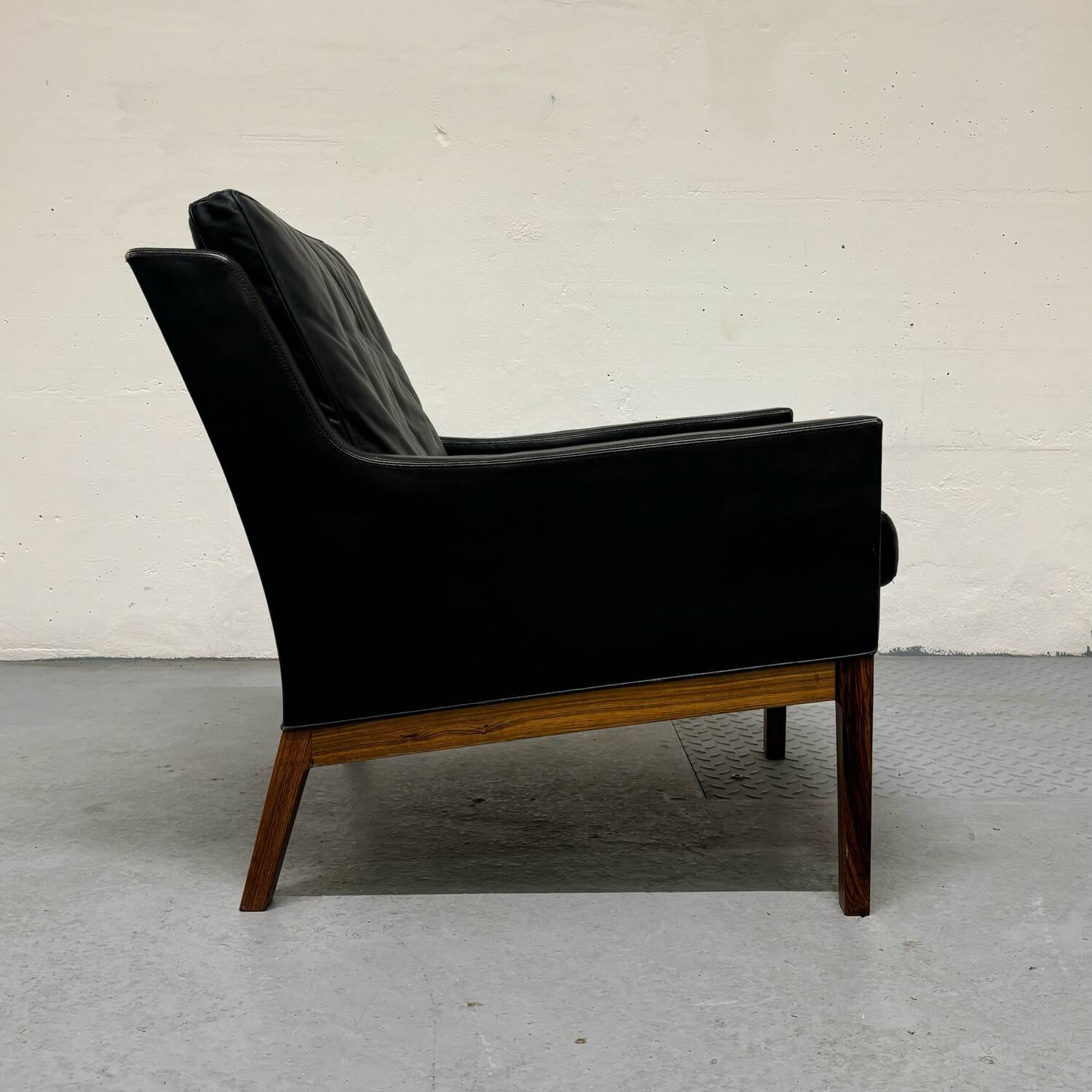 Fauteuil lounge en cuir du milieu du siècle par Kai Lyngfeldt-Larsen, Danemark, années 1960