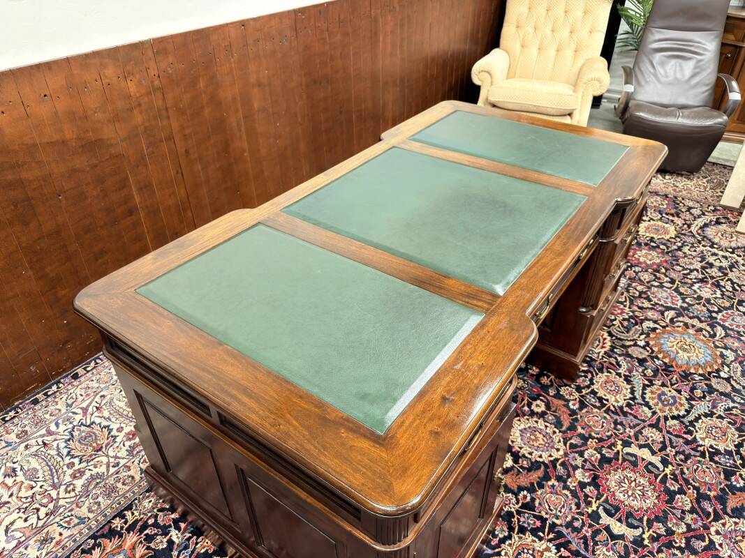 Bureau Chesterfield anglais Partnerdesk