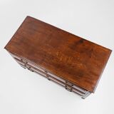 Commode rustique française en chêne massif à 3 tiroirs, vers 1850