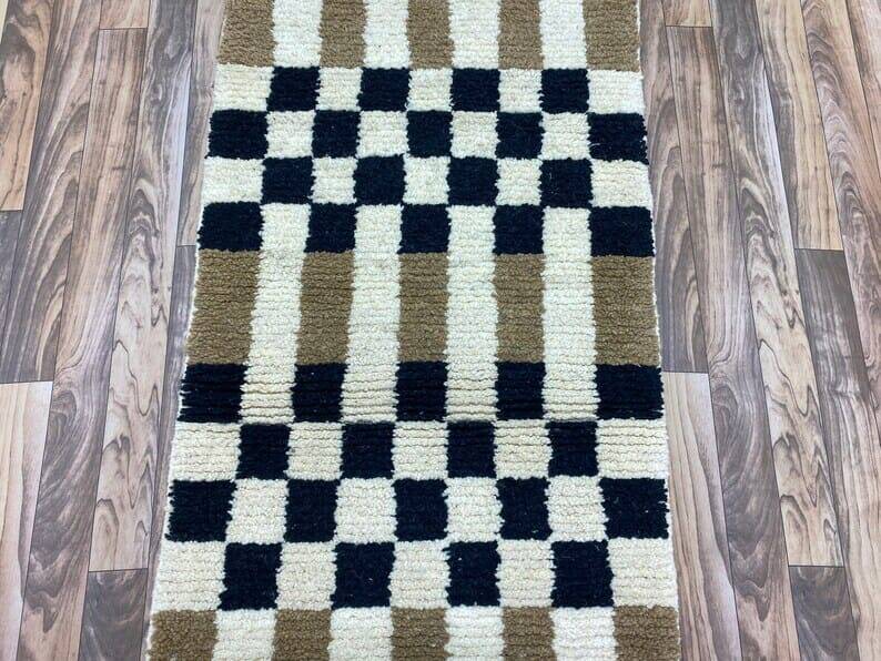 Beni Ourain Berber rug in wool, size 1.5/2.5 m.