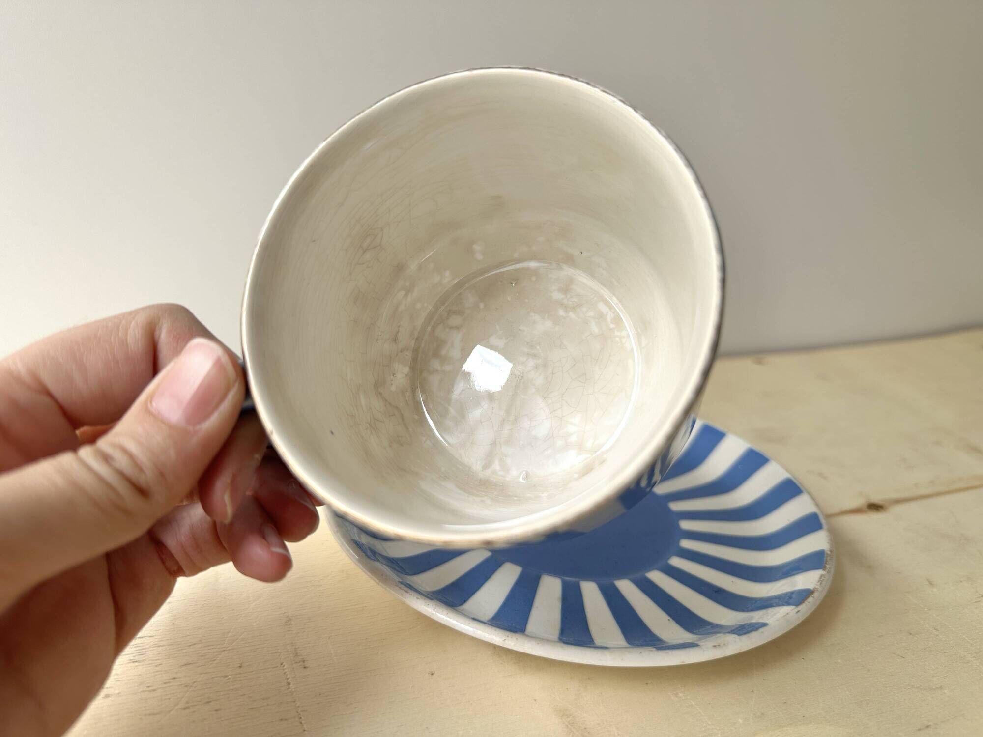 Large cup and saucer fox trott sarreguemines 1930s