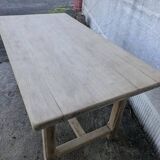 Oak table