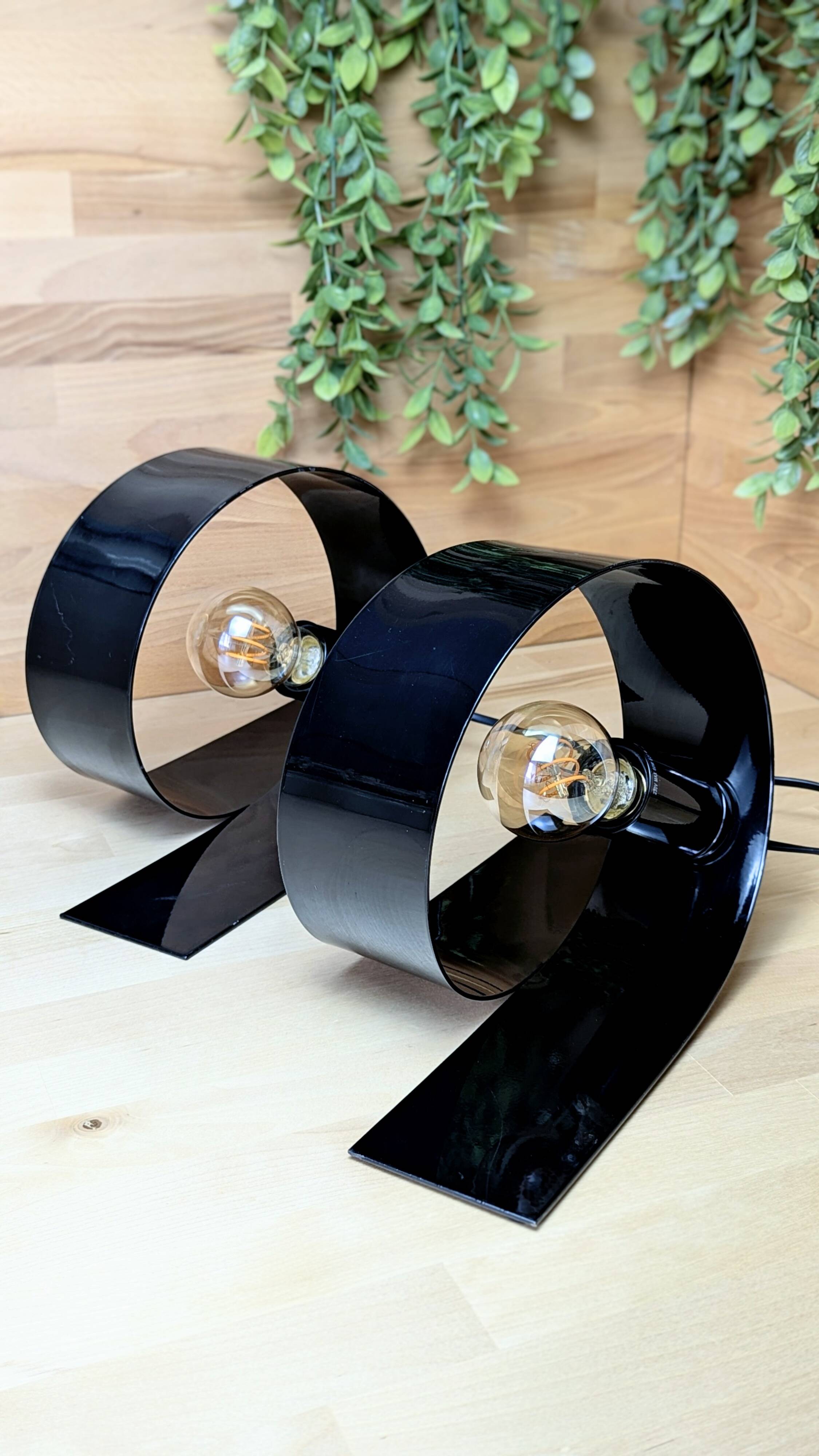 Pair of Massive Looping lamps (L-0132)
