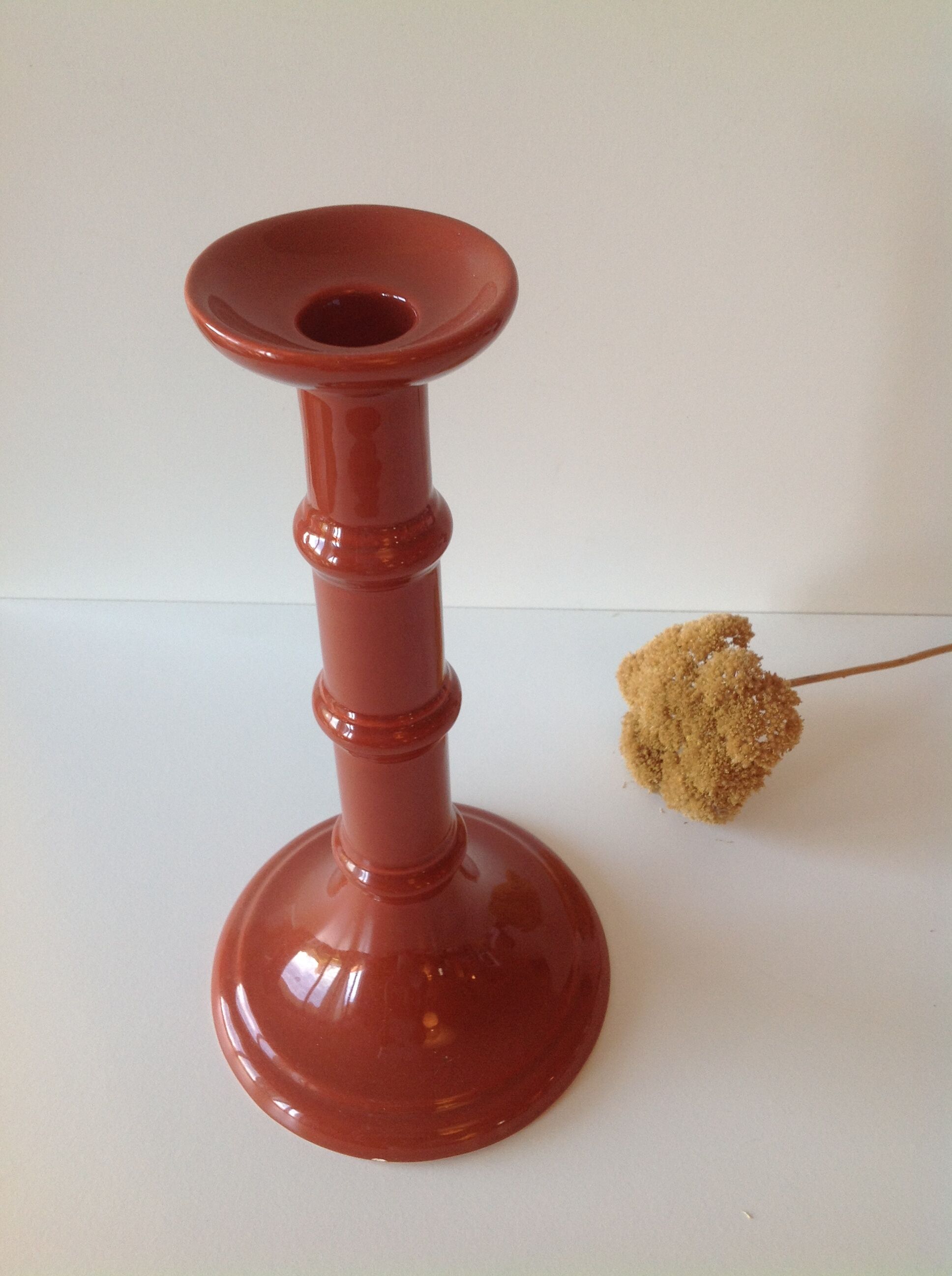 Ceramic candleholder