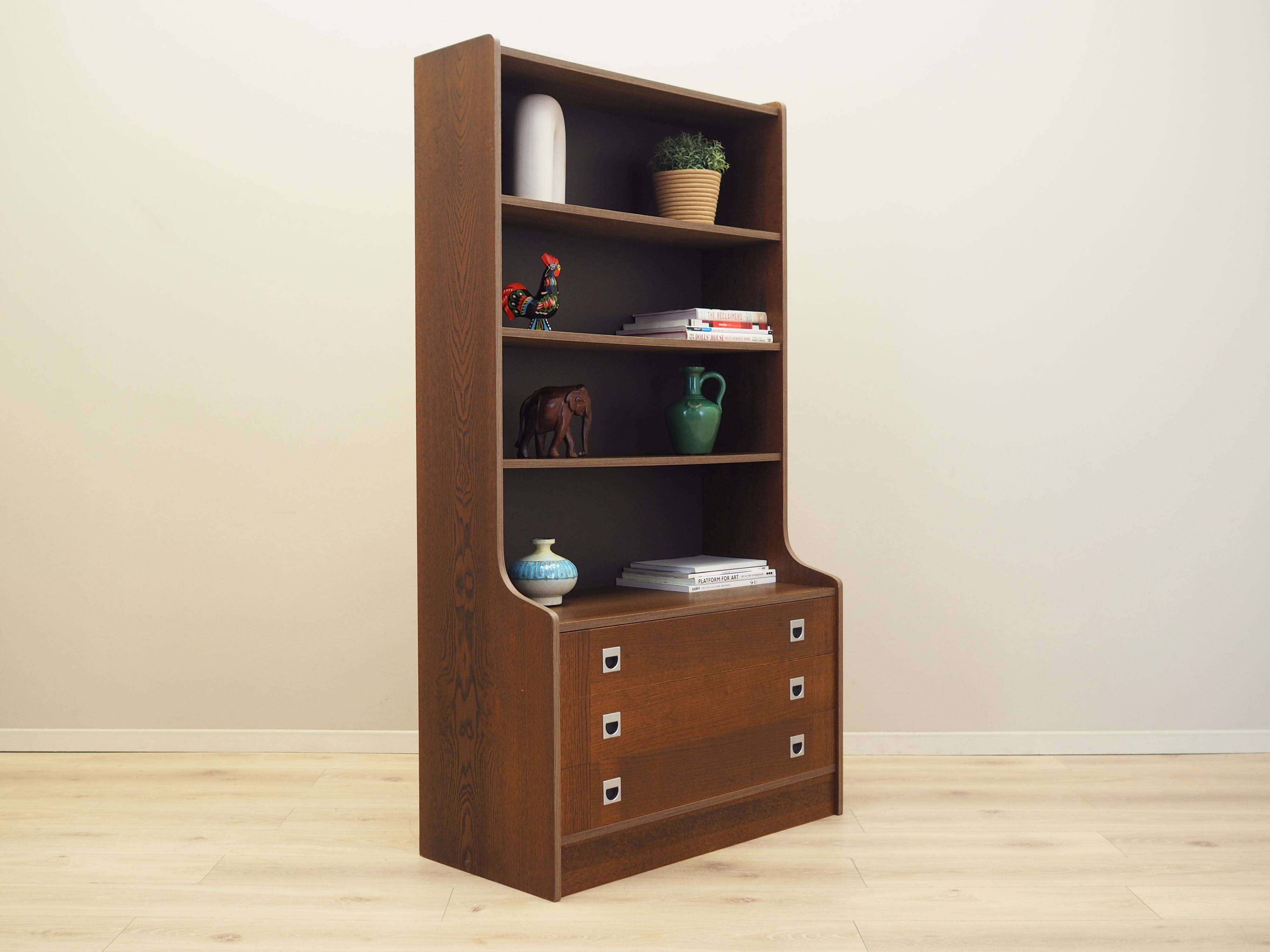 Oak bookcase, Danish design, 1970s, production: Denmark