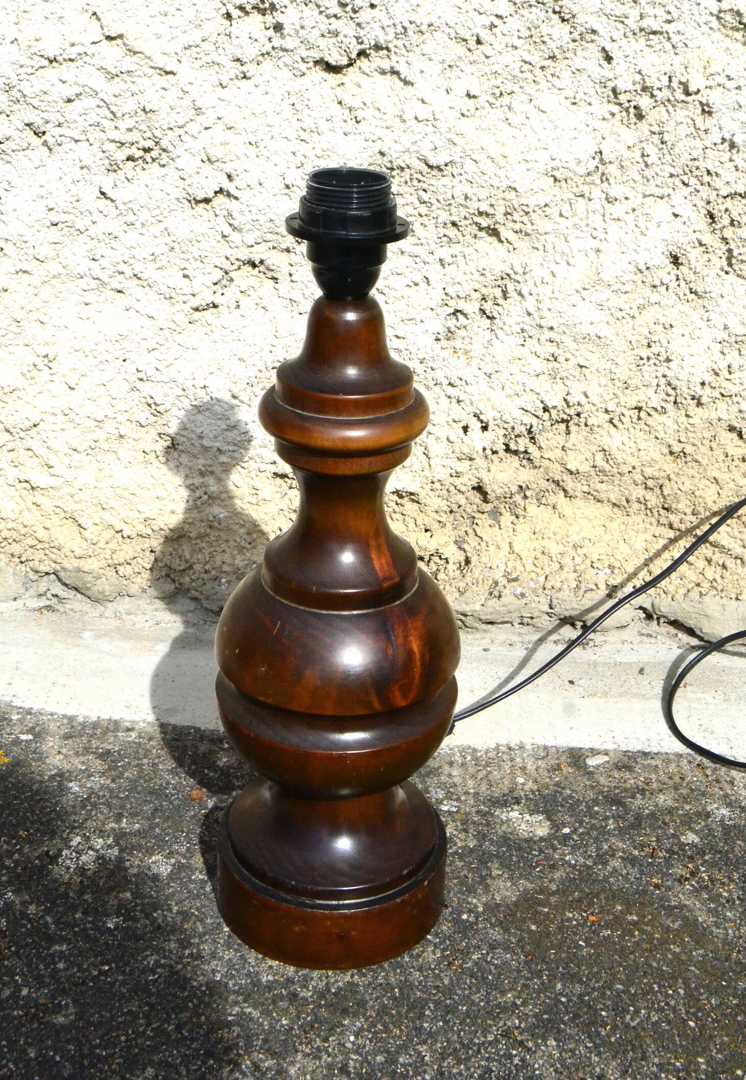 Vintage 60s turned wooden lamp