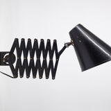 Bometal scissor accordion lamp
