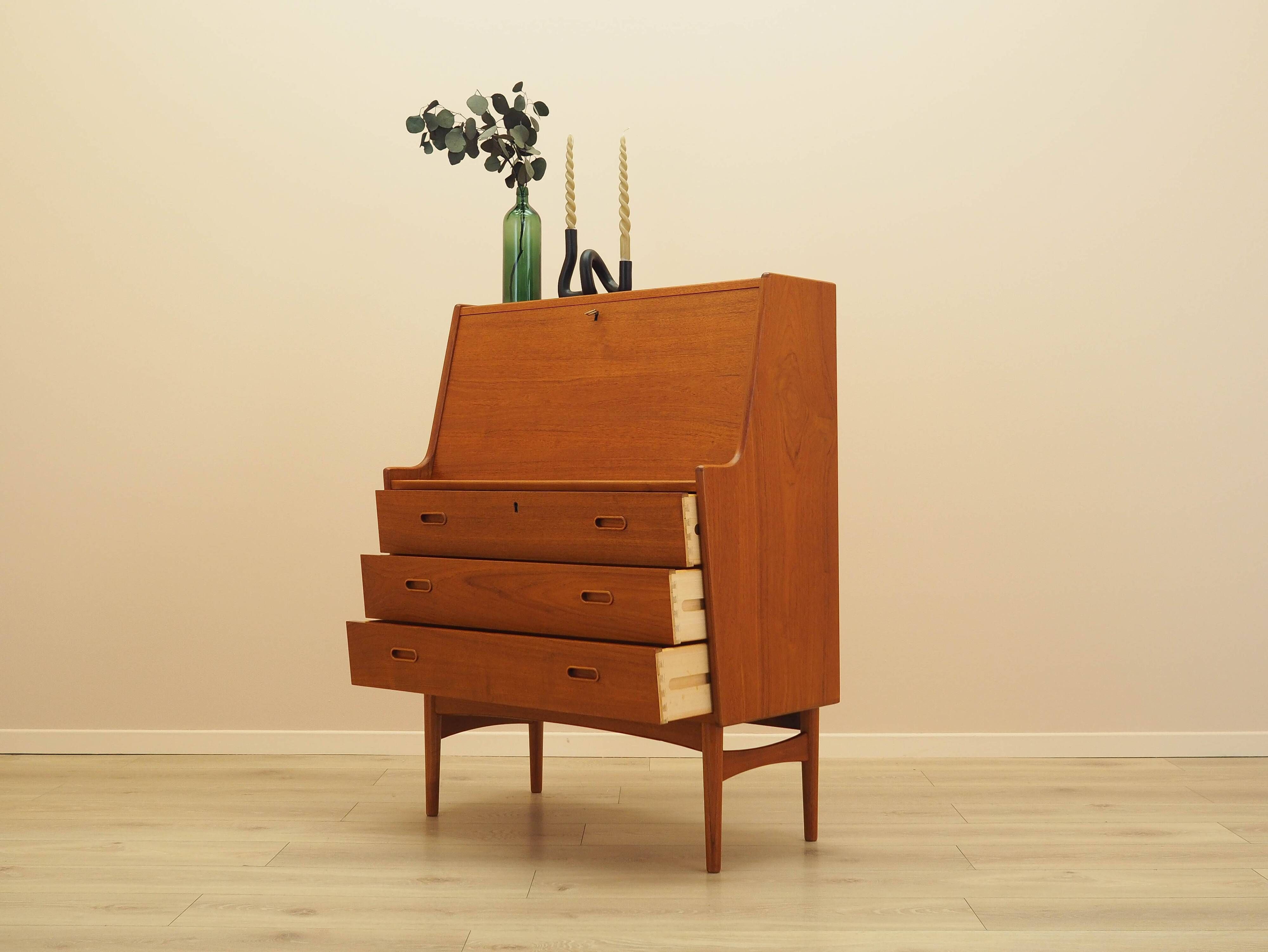 Teak secretary, Danish design, 1960s, Arne Wahl Iversen, Vinde Møbelfabrik