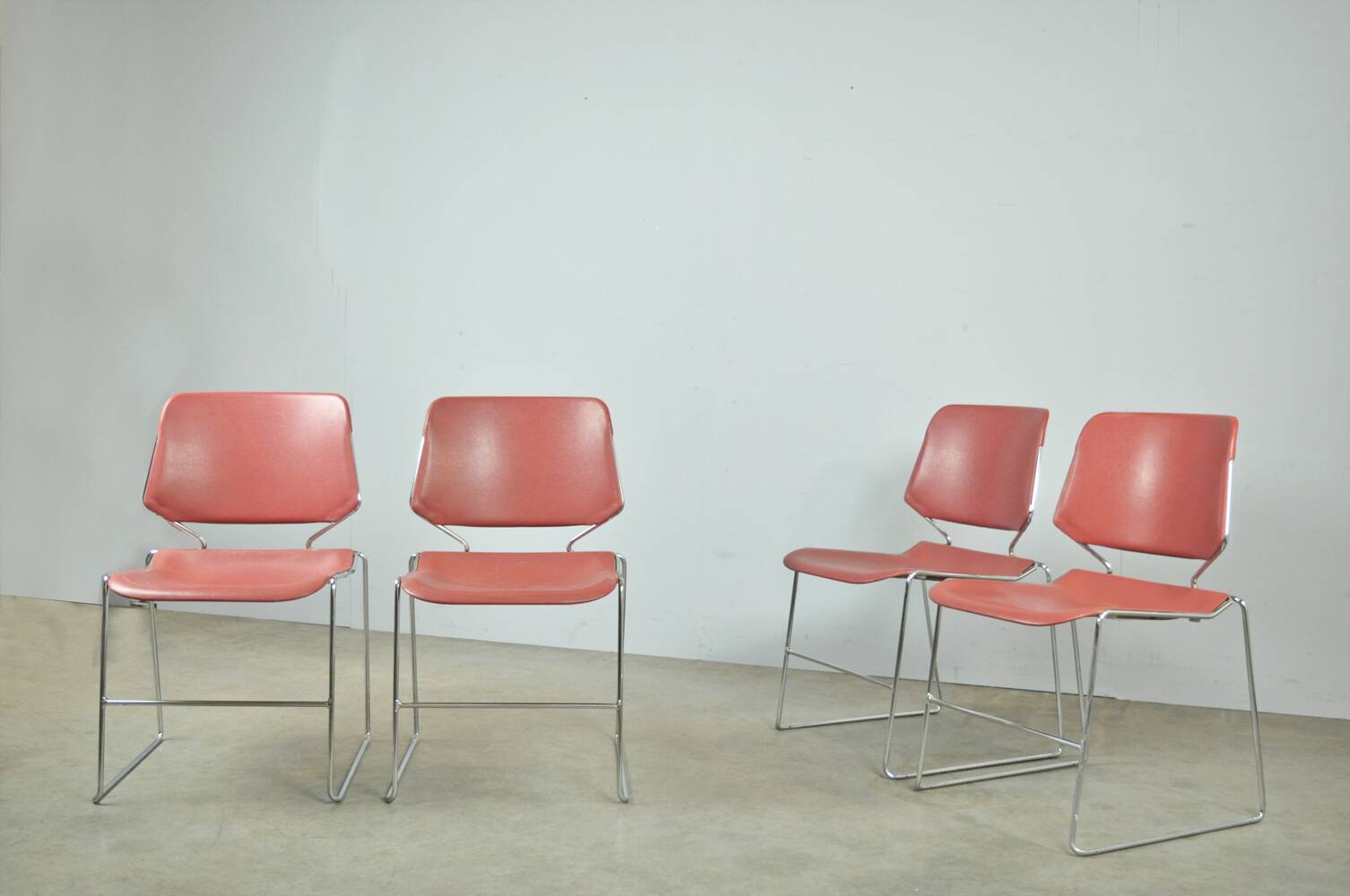 MATRIX Krueger dining chairs designed by Thomas Tolleson, 1970s USA