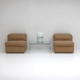 Lampe de table blanche en verre opalin blanc années 1970