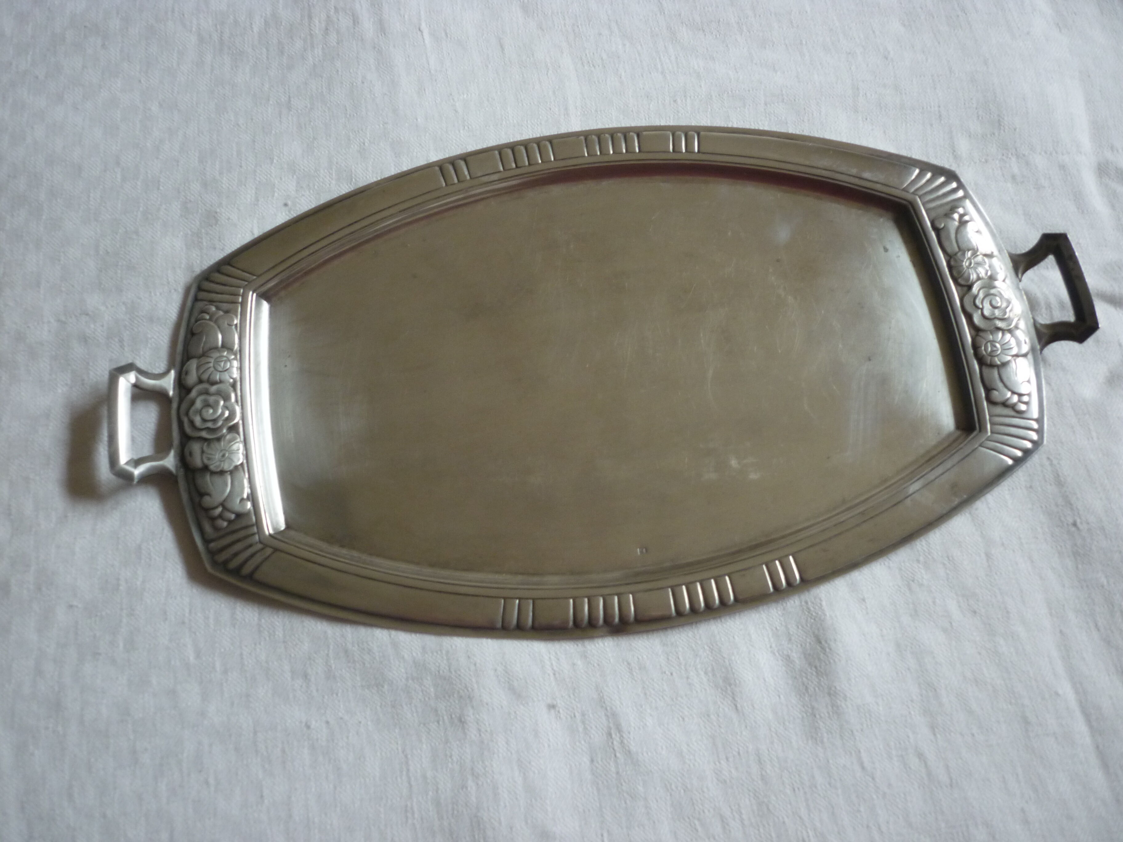 Tray silver metal art deco 2 handles small flowers
