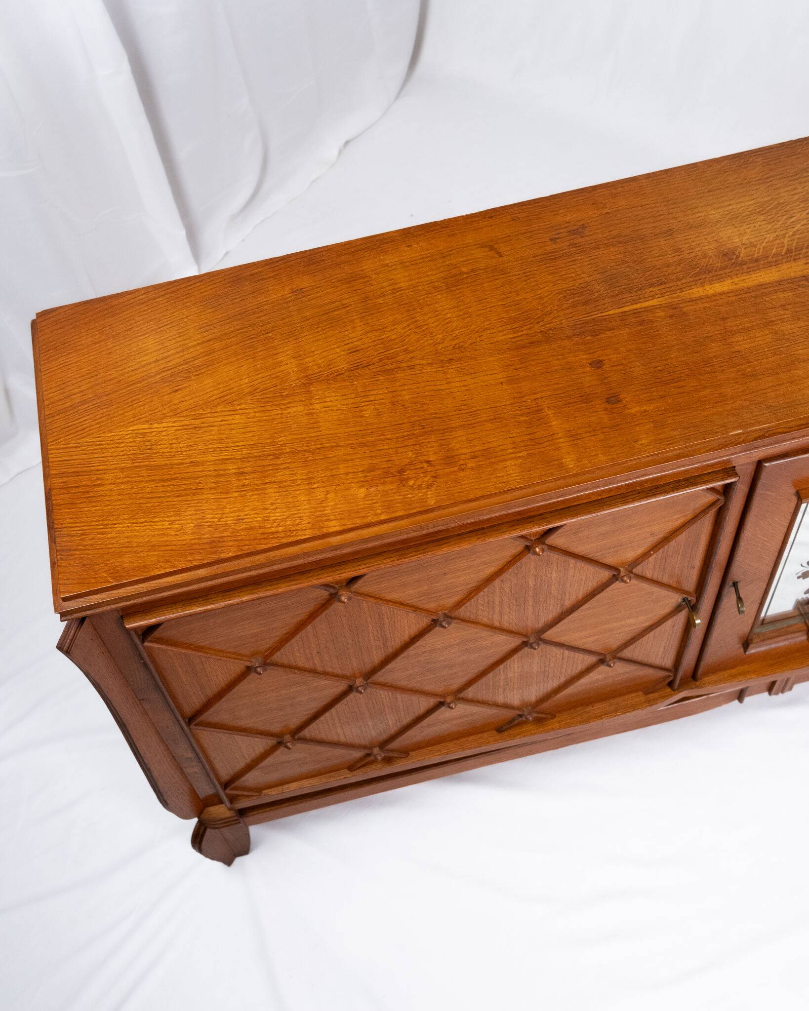 Art Deco oak buffet with crossbars, France, 1940s