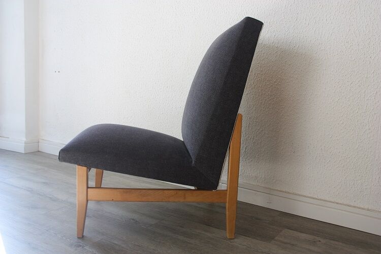 Vintage heater (dominant mustard yellow and grey)