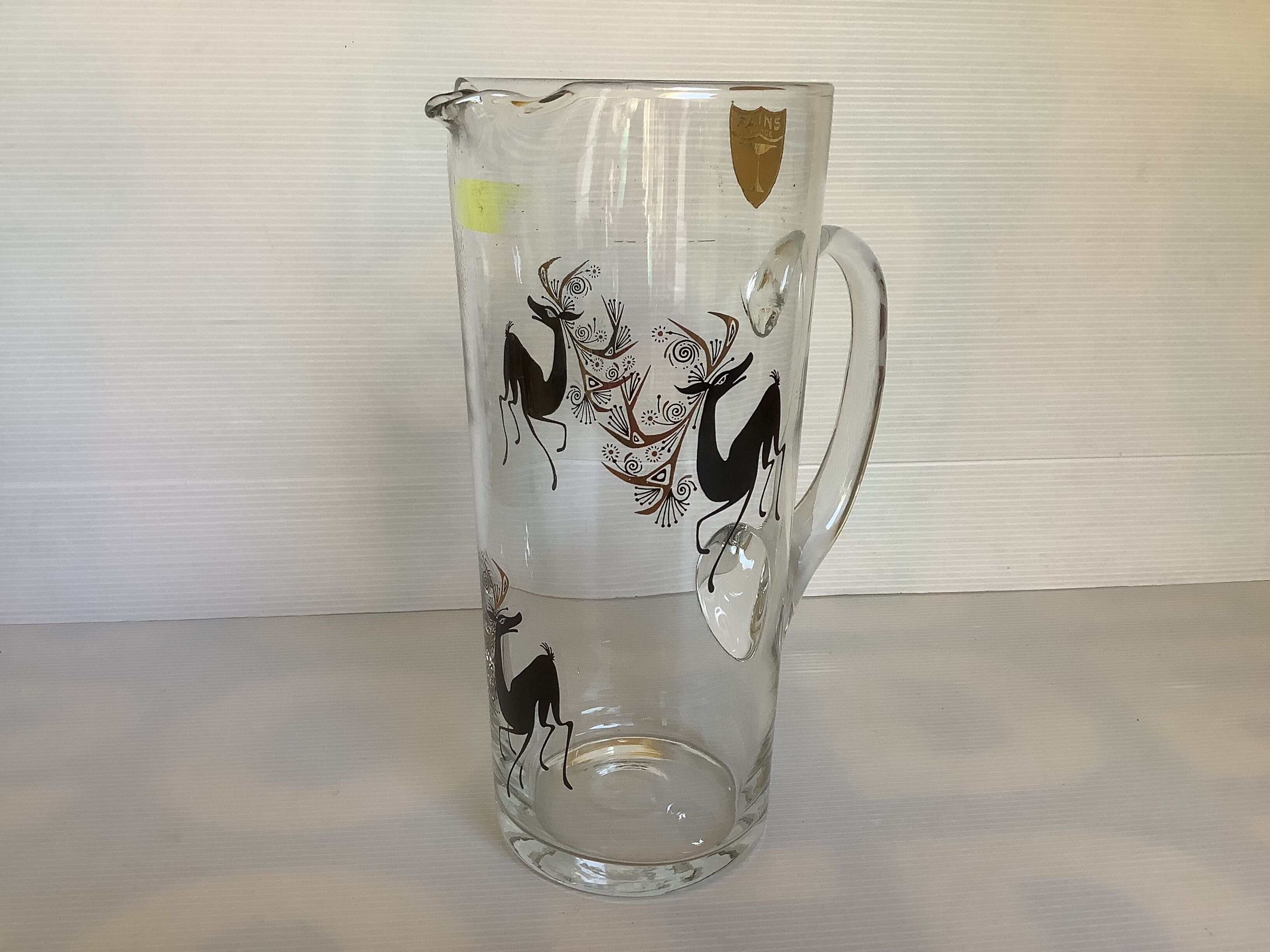 Old deer jug Fains France