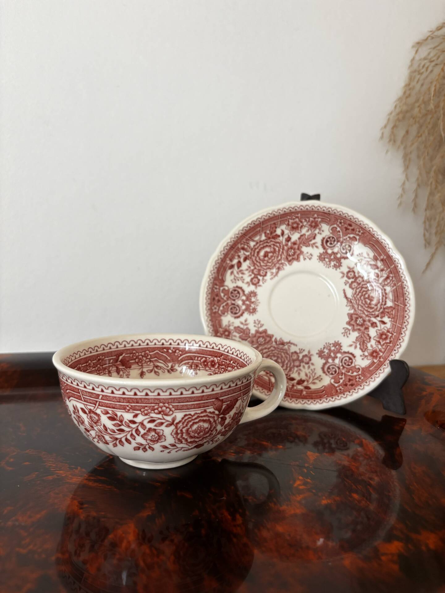 Tasse et soucoupe Burgenland Villeroy et Boch bordeaux