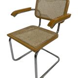 Cesca chair B64 with armrests by Marcel Breuer Design