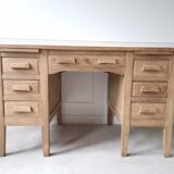 Master desk