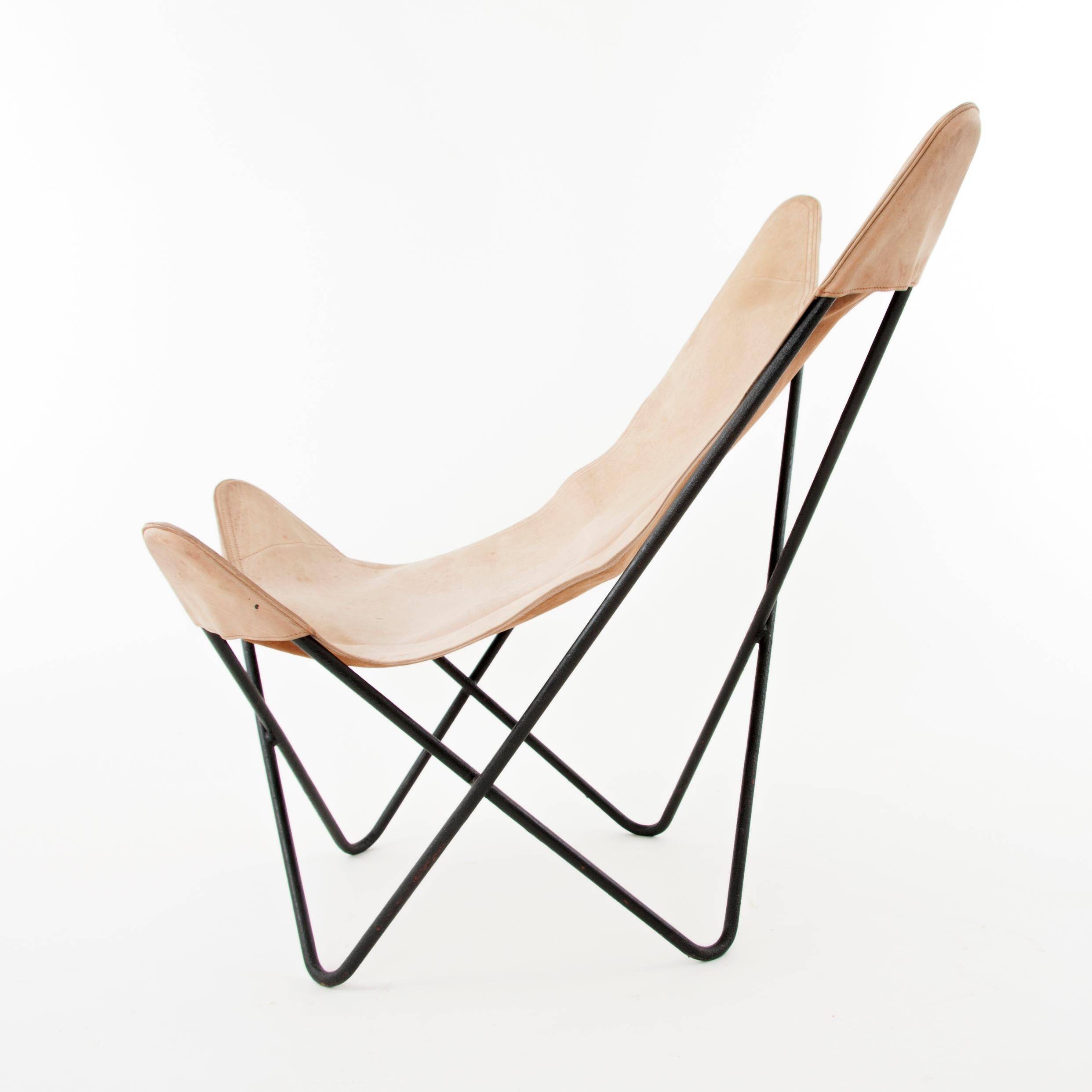 Four Fledermaus butterfly chairs in suede leather by Carl Aubock, Vienna, 1960s.