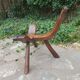 Chaise basse tripode vintage