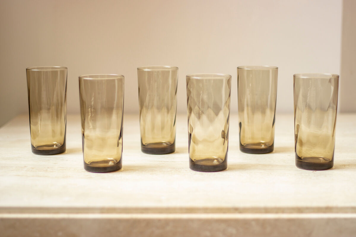 6 high glasses streaked in smoked glass