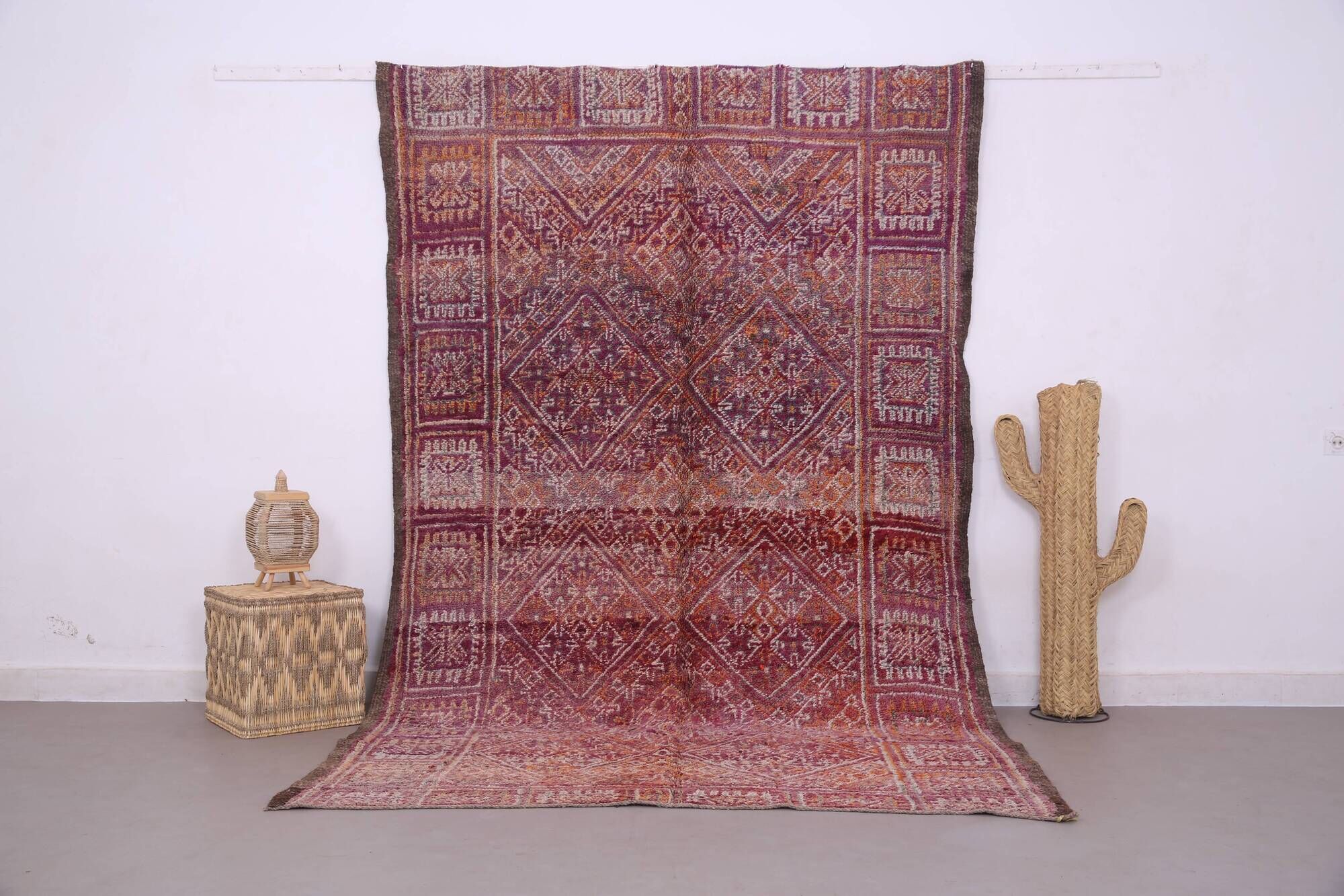 Purple Vintage Moroccan Rug 187 x 296 cm, Berber Handmade Wool Rug Bohemian