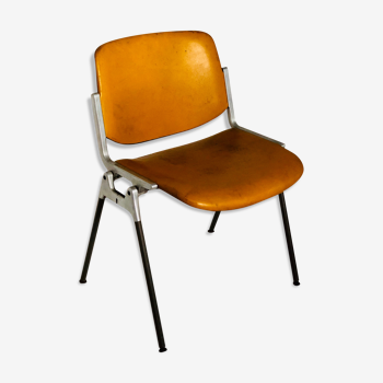 Chair by Giancarlo Piretti Italian design