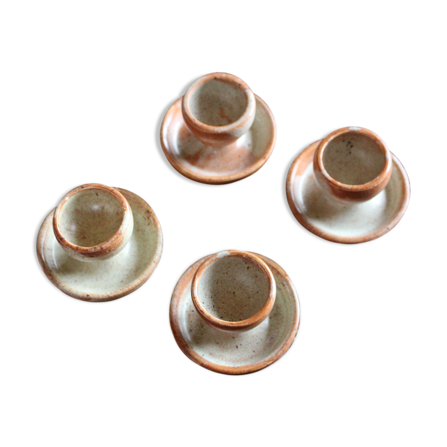 4 ceramic cockroaches