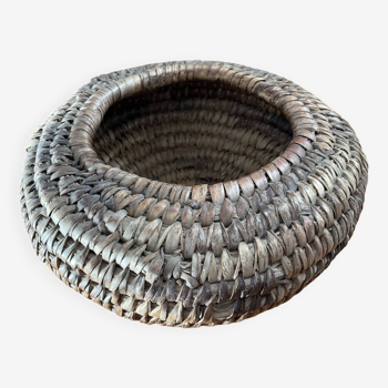 Woven basket / plant pot in natural fibers 21cm x10cm