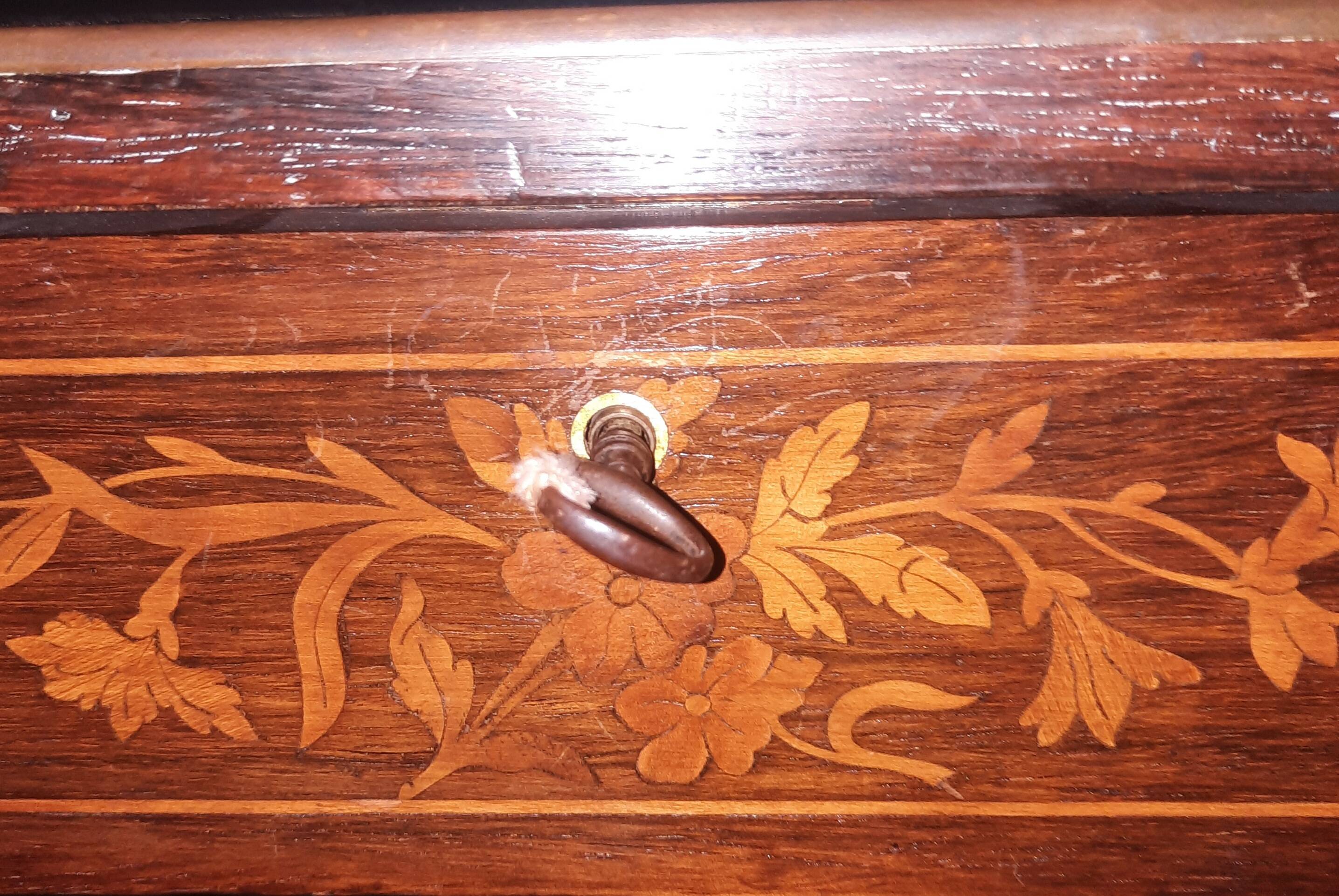 Napoleon III marquetry coffee table