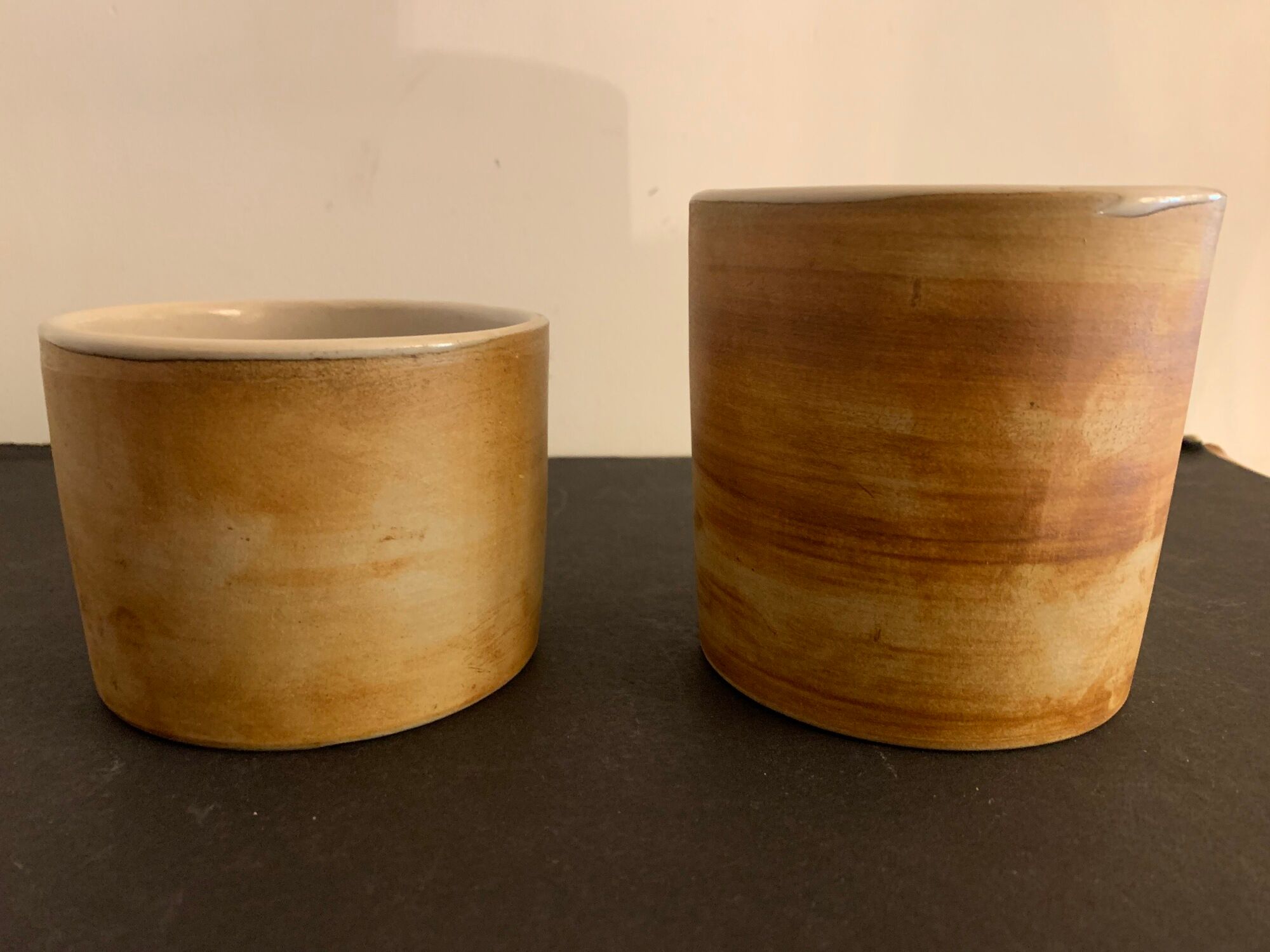 2 pots Pottery of La Colombe model sandstone flower 1970/1980