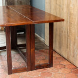 Wallet table