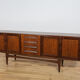 Buffet Mid-Century Modern par Victor Wilkins pour G-Plan, années 1960.