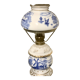 Lampe à pétrole en porcelaine de delphe