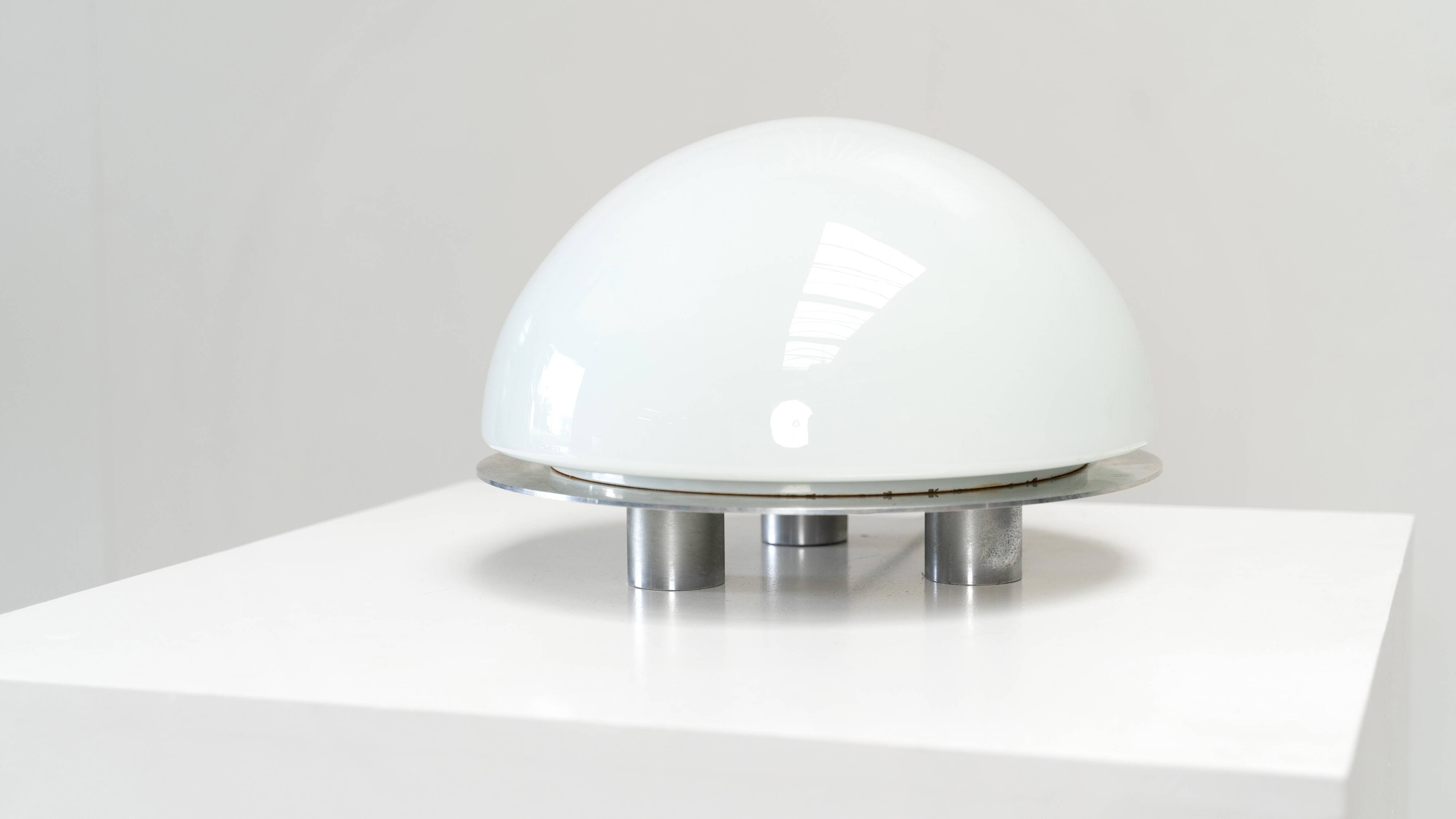 Lampe de table sculpturale italienne