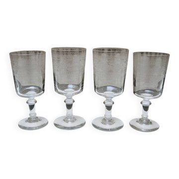 4 verres à pied transparent gravé Baccarat