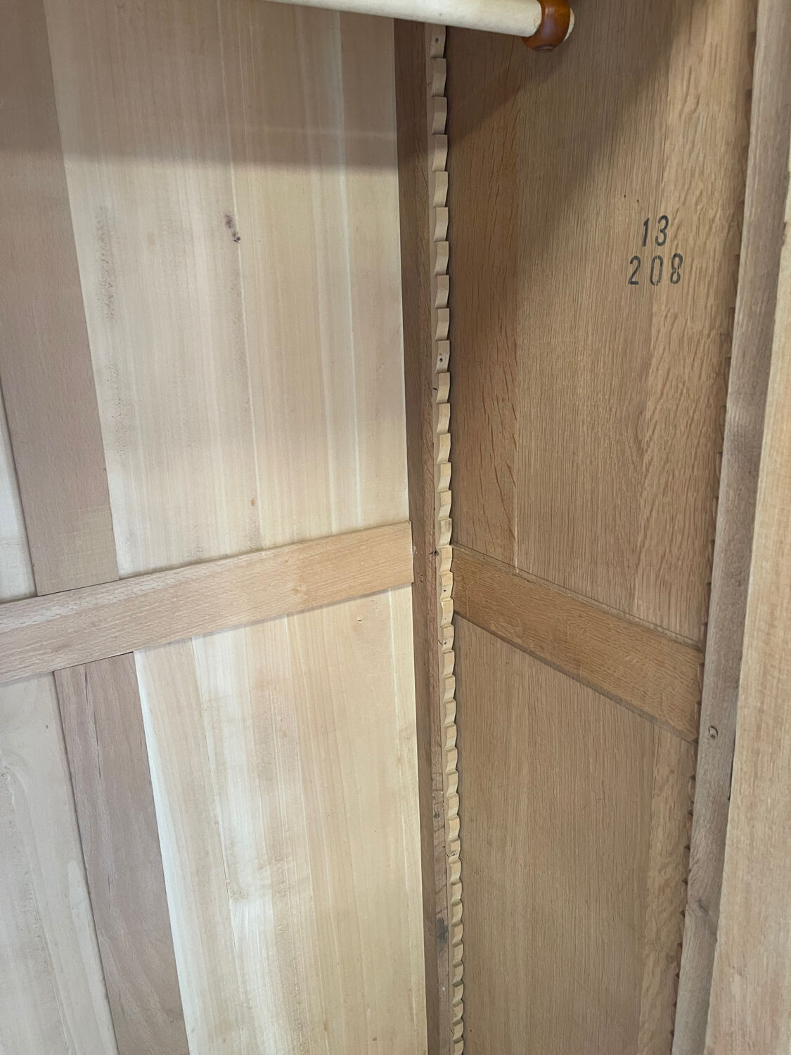 Wardrobe / Parisian wardrobe