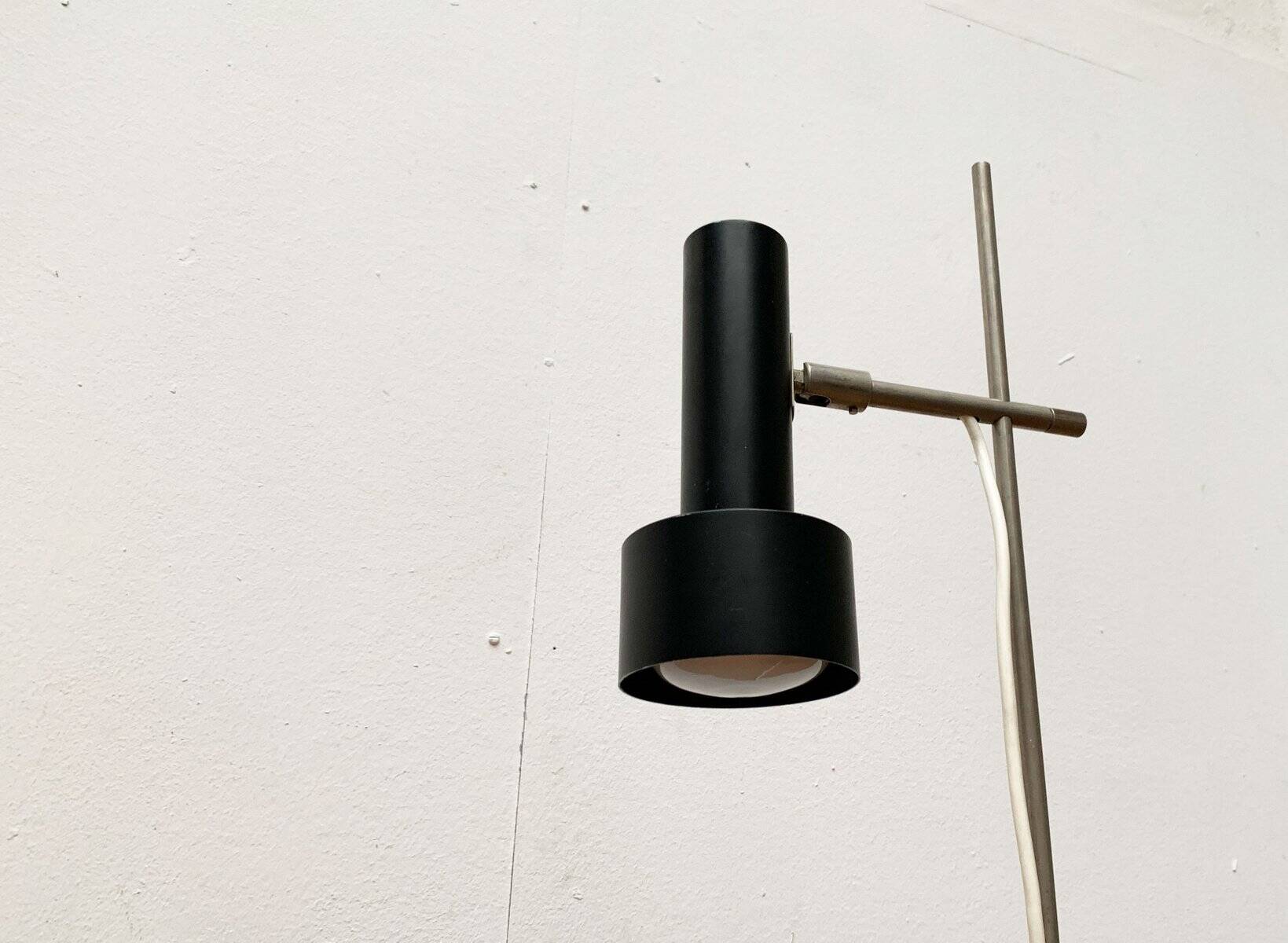 Mid-century minimalist table lamp by Beisl, 1960s.