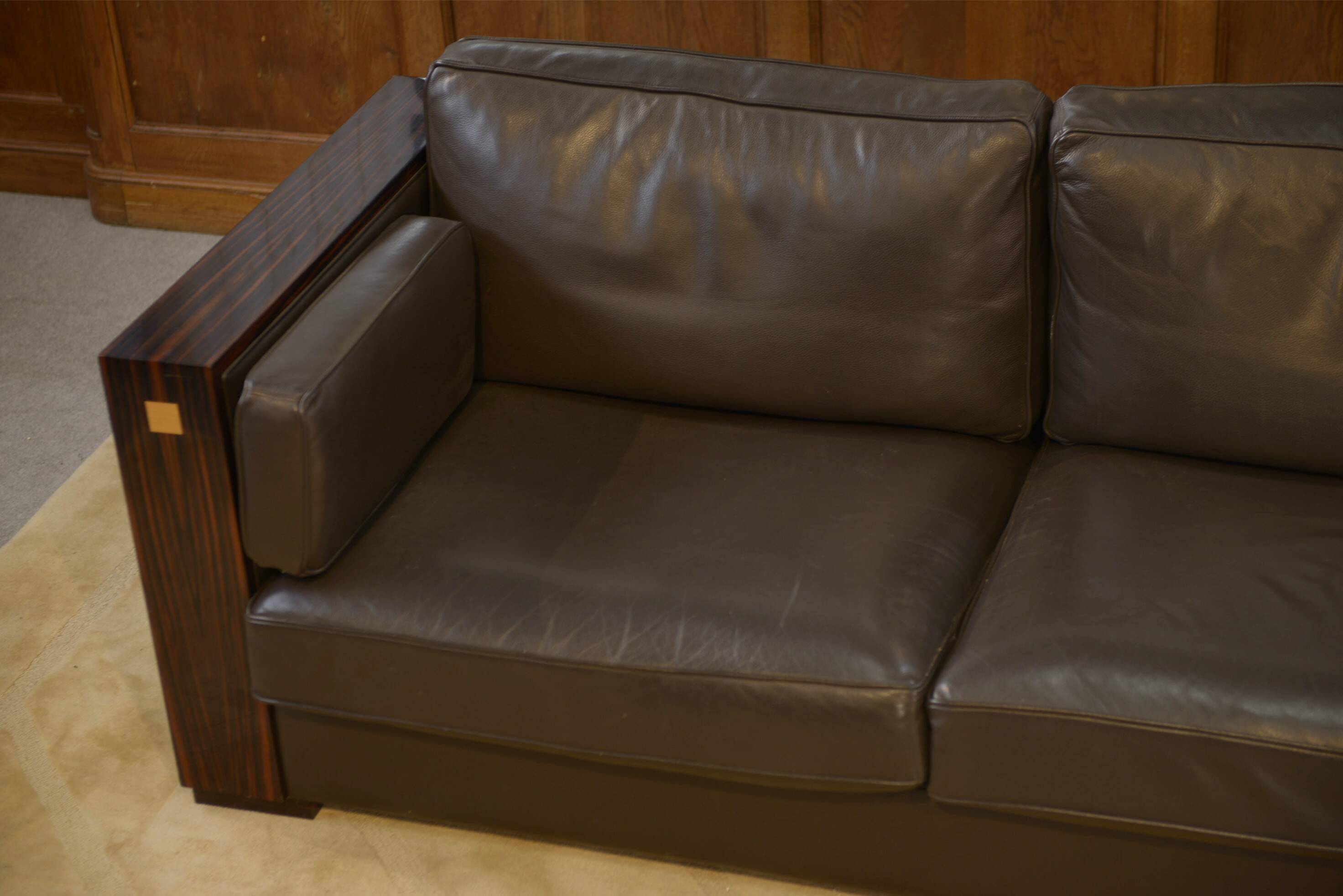 Canapé minimaliste en cuir et ébène de Macassar 1980’s