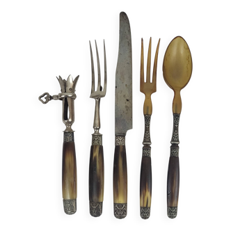 Art Deco serving cutlery with horn handle