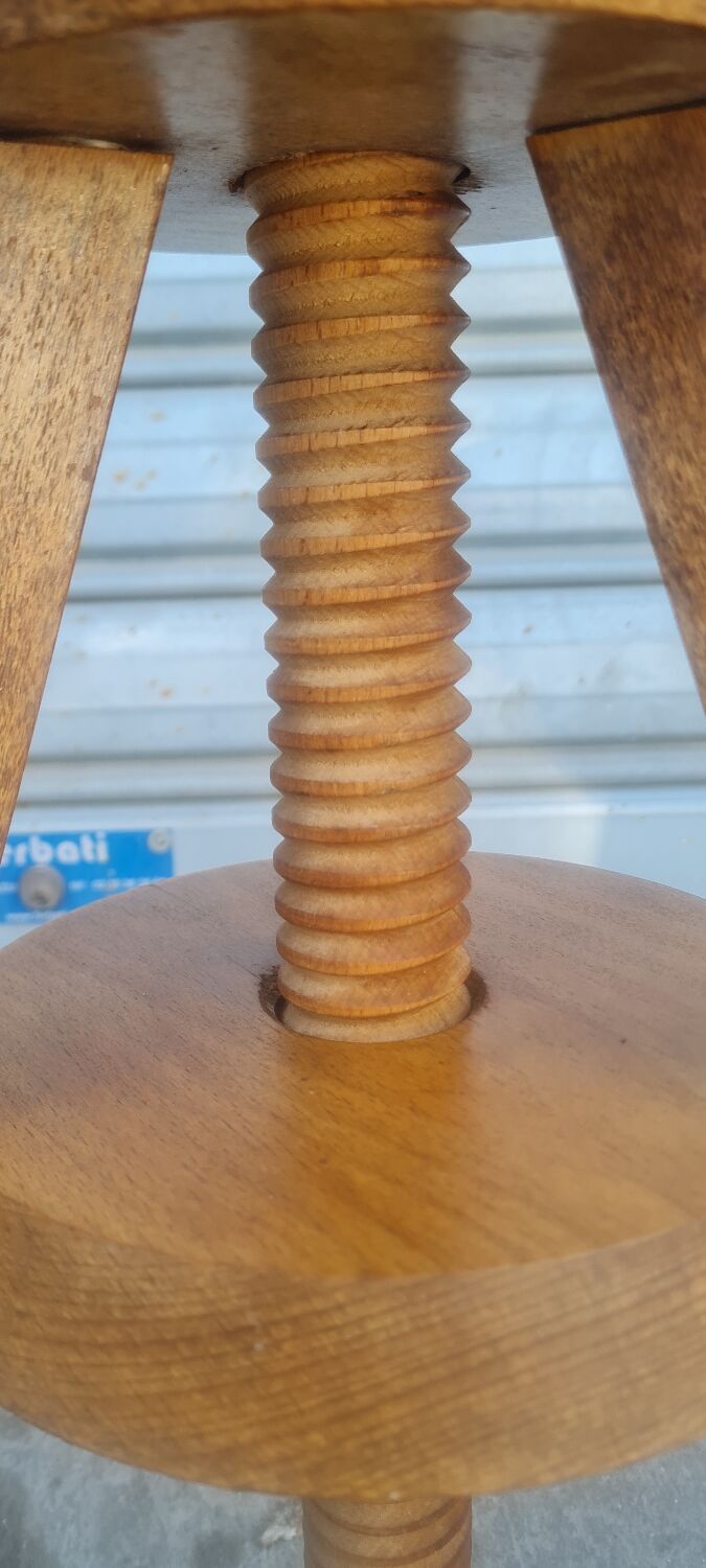 Solid wood screw workshop stool