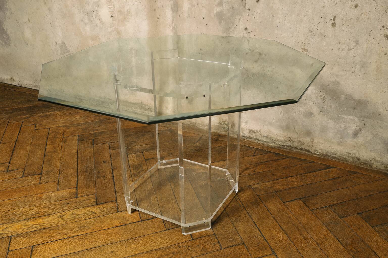 Dining table by Marais International in plexiglass and glass, 1970