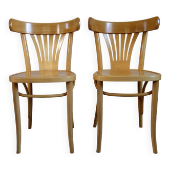 Pair of Thonet-inspired bistro chairs in light beech