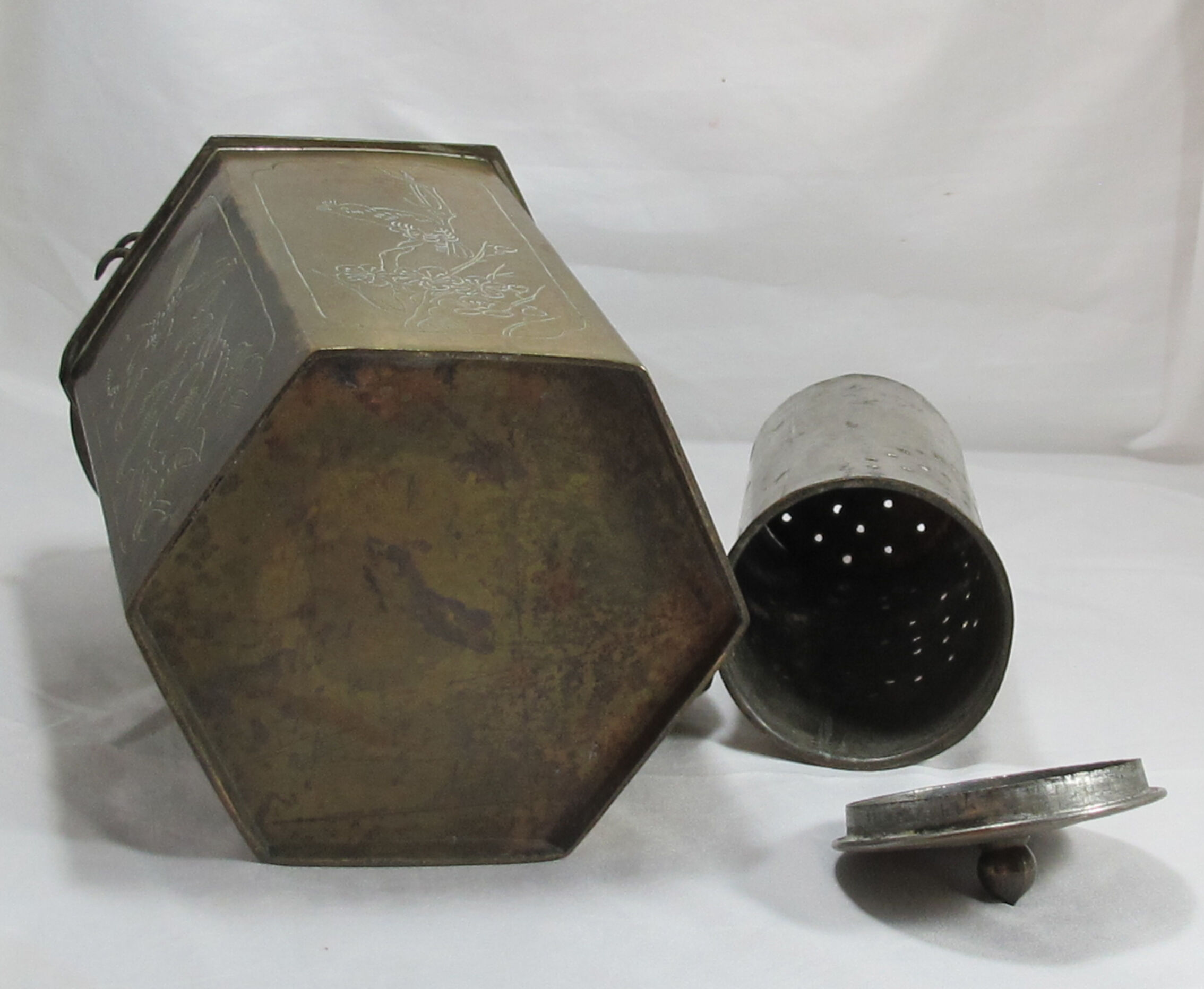 China 20th century copper teapot